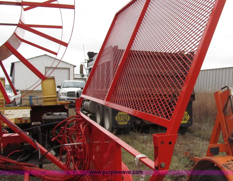 image for item G2215 1997 Stewart & Stevenson CE93 Figure 8 fiber optic reel carrier