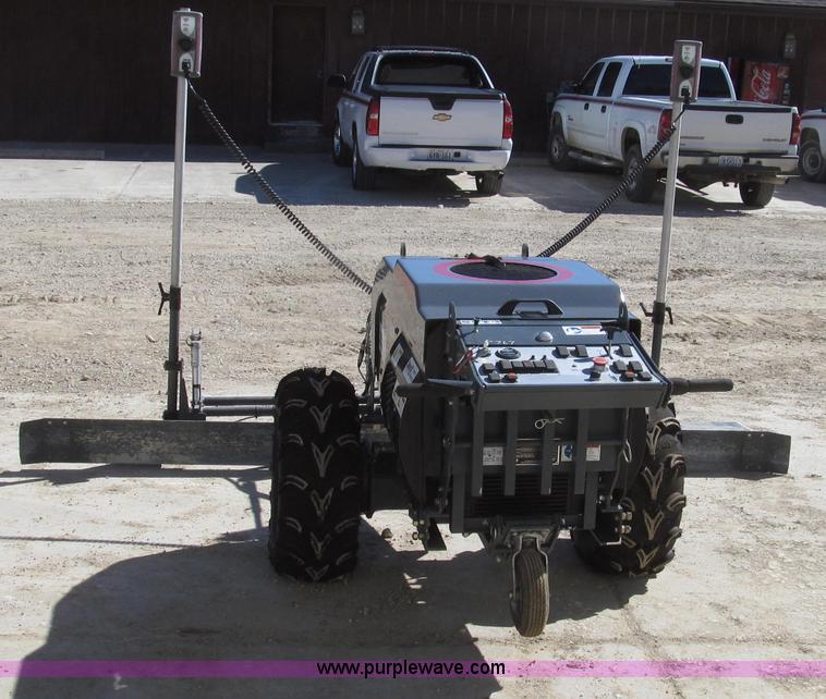 image for item G2272 2008 Somero Copperhead XD3.0 walk-behind laser screed