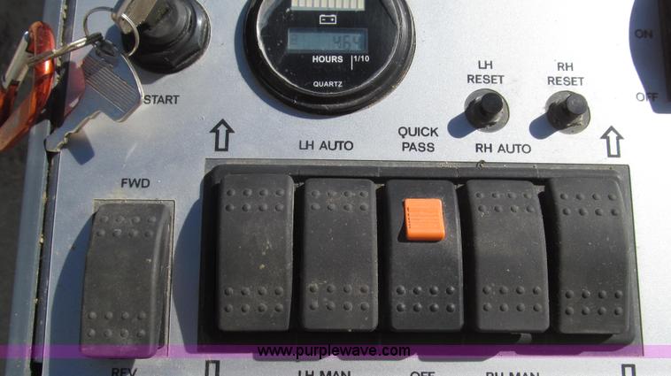 image for item G2272 2008 Somero Copperhead XD3.0 walk-behind laser screed