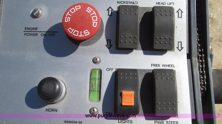 image for item G2272 2008 Somero Copperhead XD3.0 walk-behind laser screed