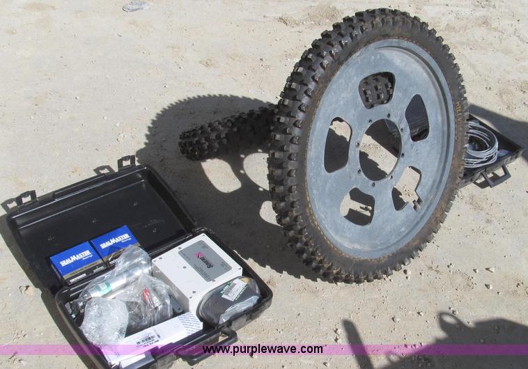 image for item G2272 2008 Somero Copperhead XD3.0 walk-behind laser screed