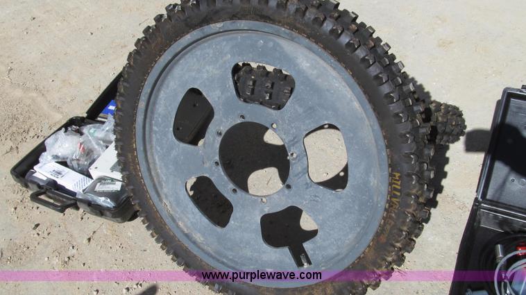 image for item G2272 2008 Somero Copperhead XD3.0 walk-behind laser screed