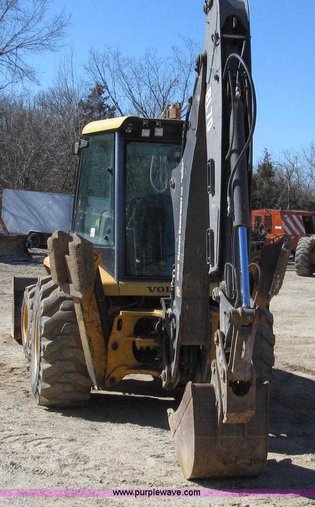 image for item G2282 2008 Volvo BL70 backhoe