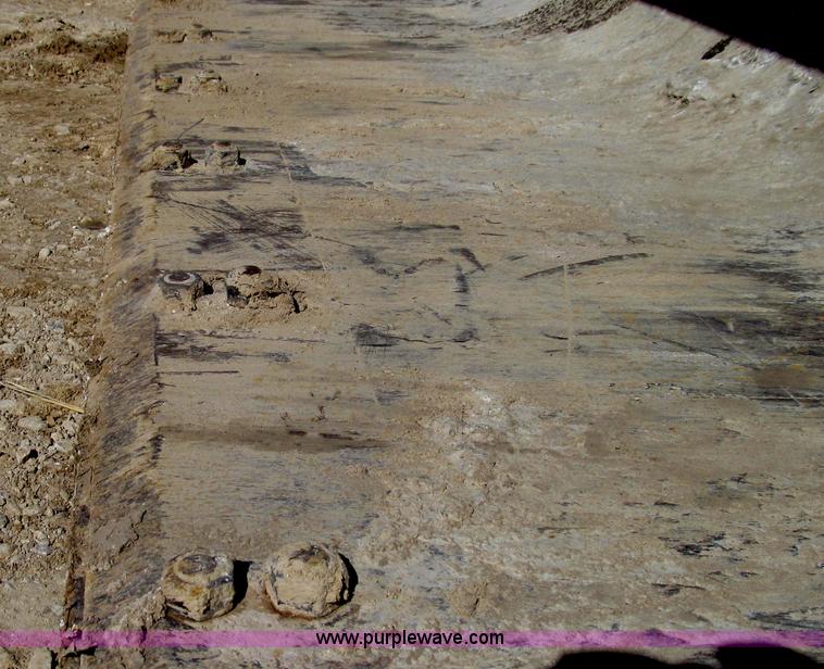 image for item G2282 2008 Volvo BL70 backhoe