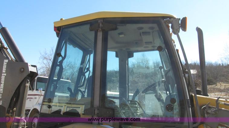 image for item G2282 2008 Volvo BL70 backhoe