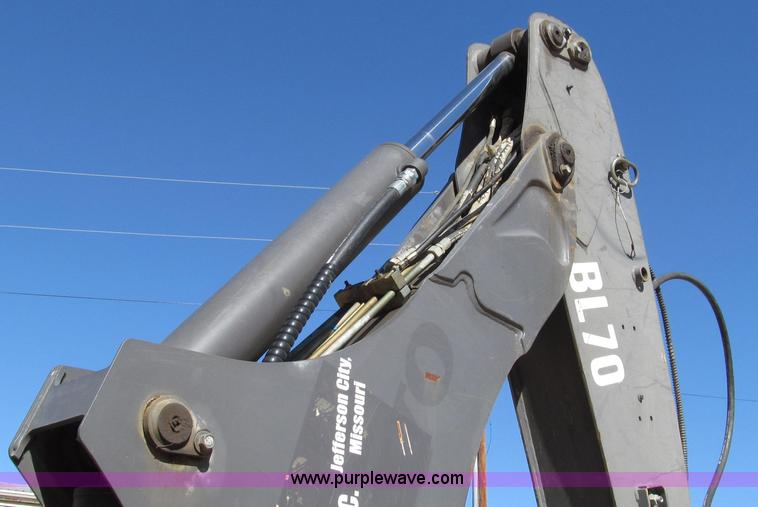 image for item G2282 2008 Volvo BL70 backhoe