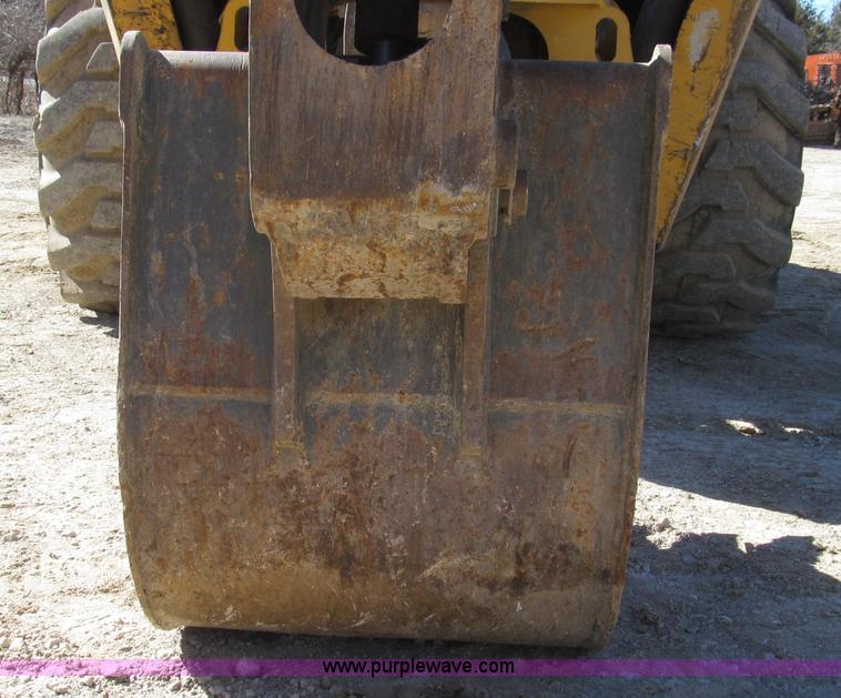 image for item G2282 2008 Volvo BL70 backhoe