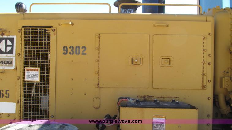 image for item G2283 1986 Caterpillar 140G motor grader