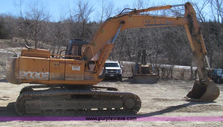 image for item G2286 2001 Case 9030B excavator
