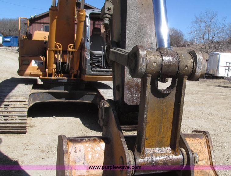 image for item G2286 2001 Case 9030B excavator