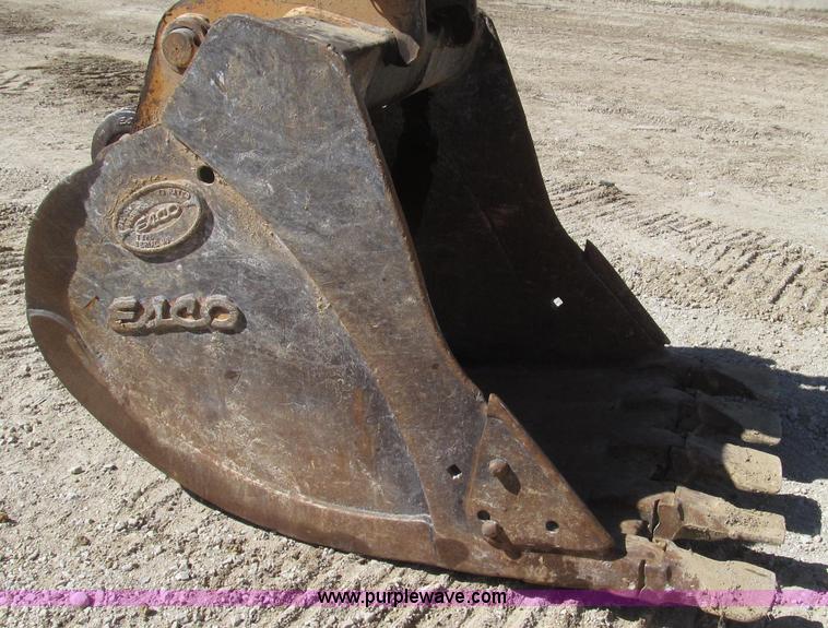 image for item G2286 2001 Case 9030B excavator