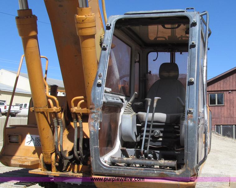 image for item G2286 2001 Case 9030B excavator