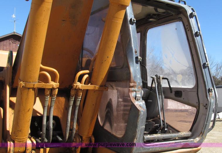 image for item G2286 2001 Case 9030B excavator