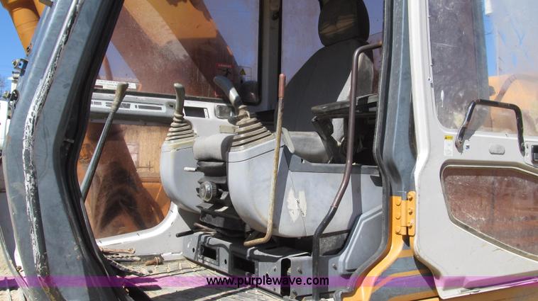 image for item G2286 2001 Case 9030B excavator