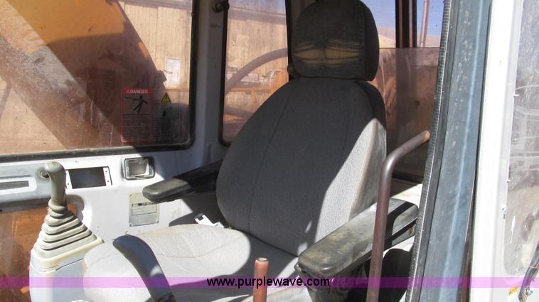 image for item G2286 2001 Case 9030B excavator