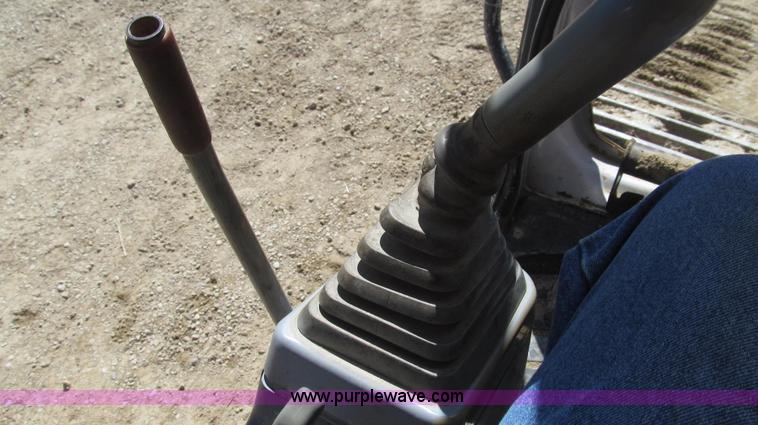 image for item G2286 2001 Case 9030B excavator