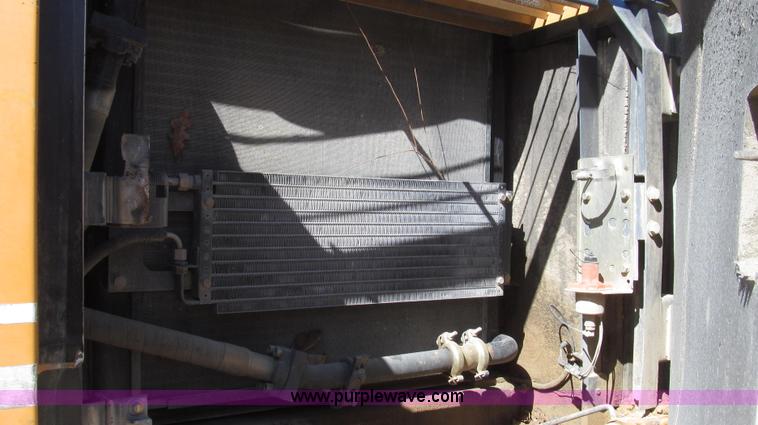 image for item G2286 2001 Case 9030B excavator