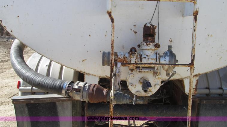 image for item G2287 1985 Volvo White WCS water truck