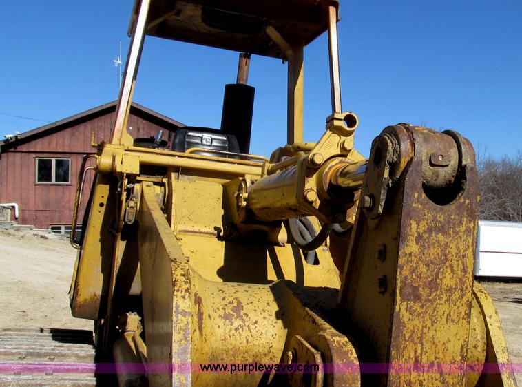 image for item G2291 1984 Caterpillar 963 LGP track loader