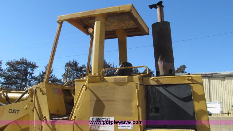 image for item G2291 1984 Caterpillar 963 LGP track loader