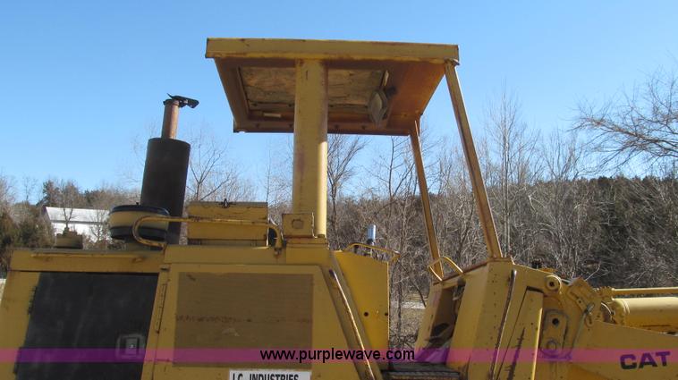 image for item G2291 1984 Caterpillar 963 LGP track loader