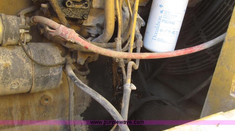 image for item G2291 1984 Caterpillar 963 LGP track loader