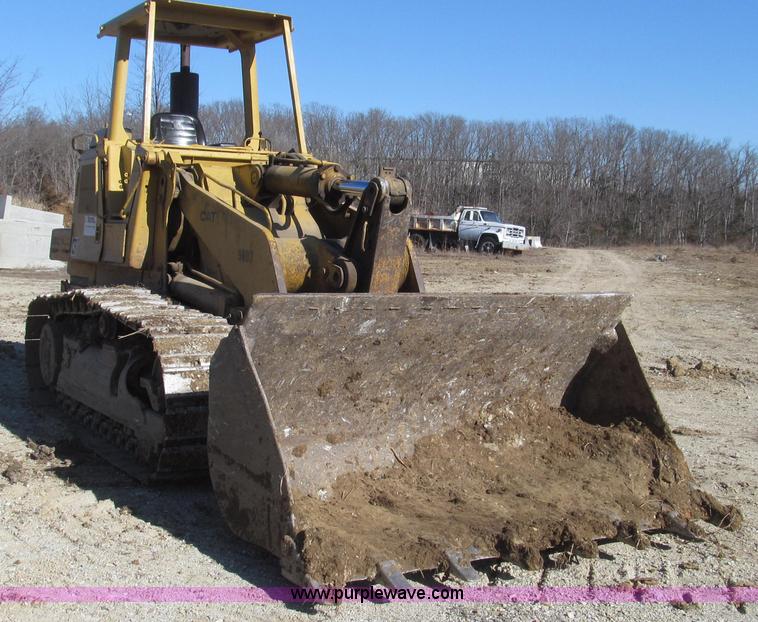 image for item G2293 1986 Caterpillar 963 track loader