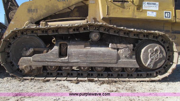 image for item G2293 1986 Caterpillar 963 track loader