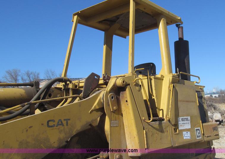 image for item G2293 1986 Caterpillar 963 track loader