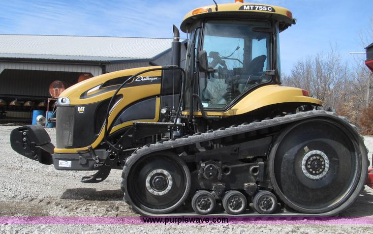 image for item G2319 2011 Caterpillar Challenger MT755C tractor
