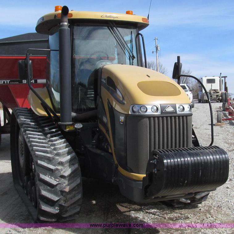 image for item G2319 2011 Caterpillar Challenger MT755C tractor
