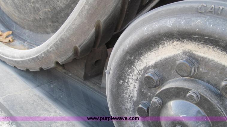 image for item G2319 2011 Caterpillar Challenger MT755C tractor