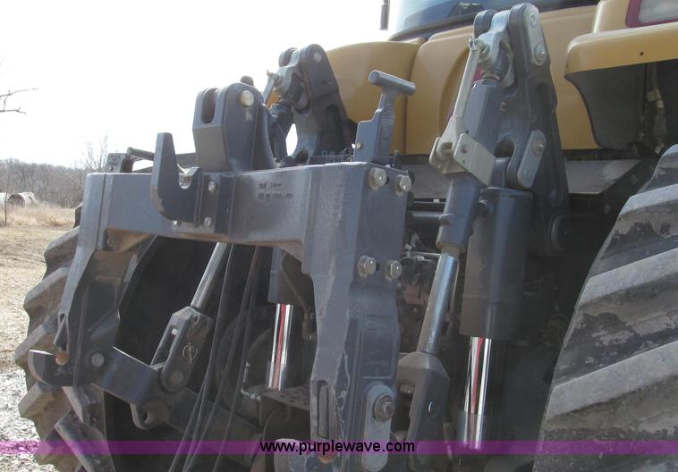 image for item G2319 2011 Caterpillar Challenger MT755C tractor