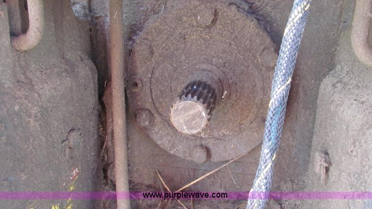 image for item G2319 2011 Caterpillar Challenger MT755C tractor