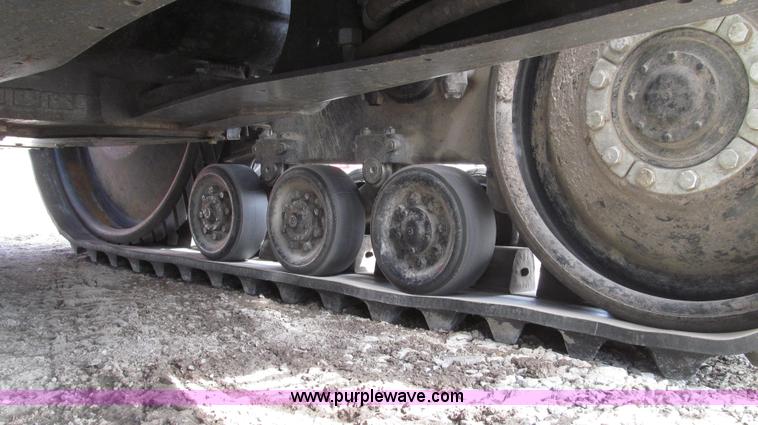 image for item G2319 2011 Caterpillar Challenger MT755C tractor