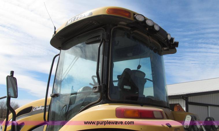 image for item G2319 2011 Caterpillar Challenger MT755C tractor