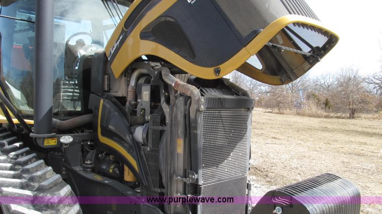 image for item G2319 2011 Caterpillar Challenger MT755C tractor