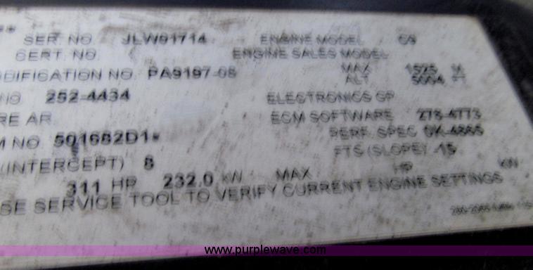 image for item G2319 2011 Caterpillar Challenger MT755C tractor