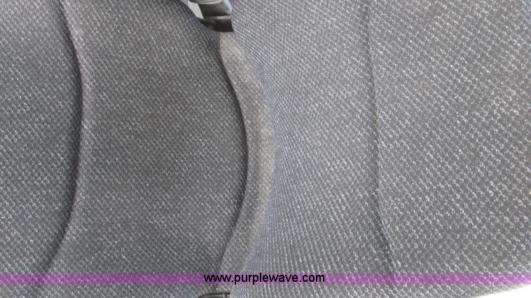 image for item G2319 2011 Caterpillar Challenger MT755C tractor