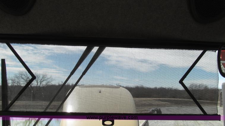 image for item G2319 2011 Caterpillar Challenger MT755C tractor