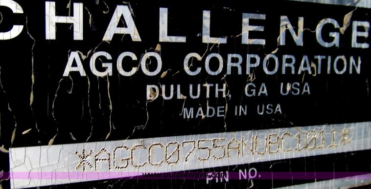 image for item G2319 2011 Caterpillar Challenger MT755C tractor