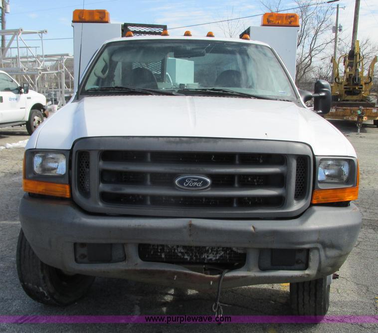 image for item G9158 1999 Ford F550 service truck