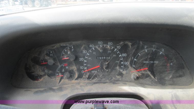 image for item G9158 1999 Ford F550 service truck