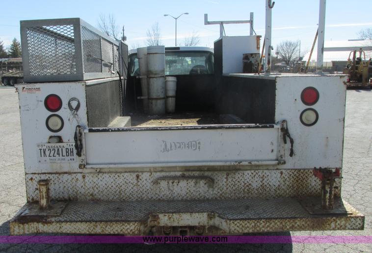 image for item G9160 2005 Ford F550 service truck