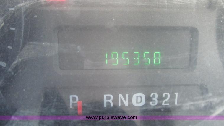 image for item G9160 2005 Ford F550 service truck