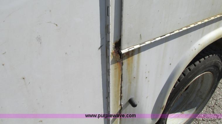 image for item G9160 2005 Ford F550 service truck