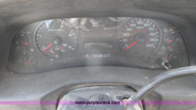 image for item G9161 2006 Ford F550 service truck