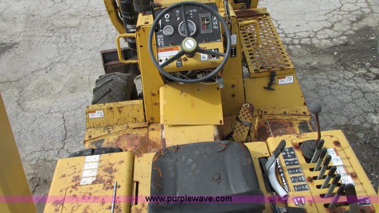 image for item G9164 Vermeer V4150A trencher