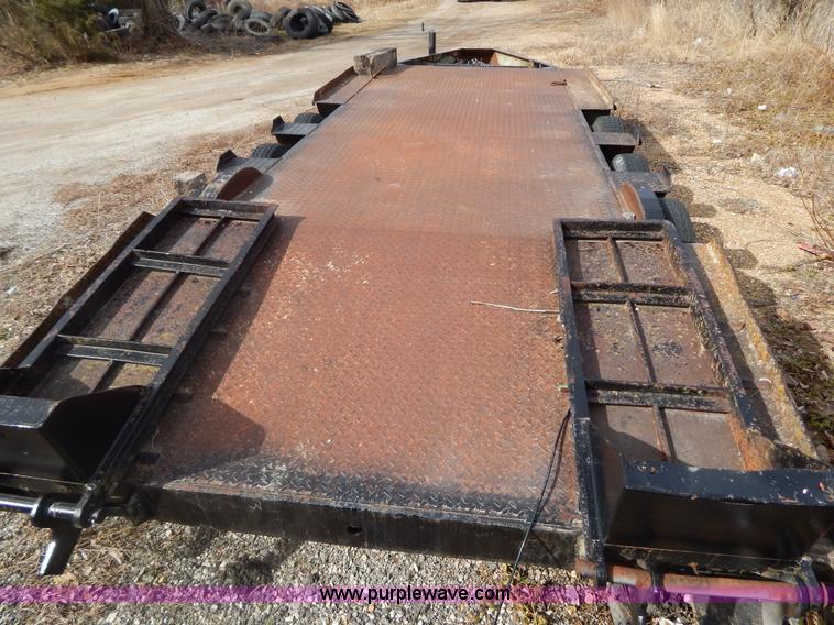 image for item G9356 1971 General 19' triple axle equipment trailer
