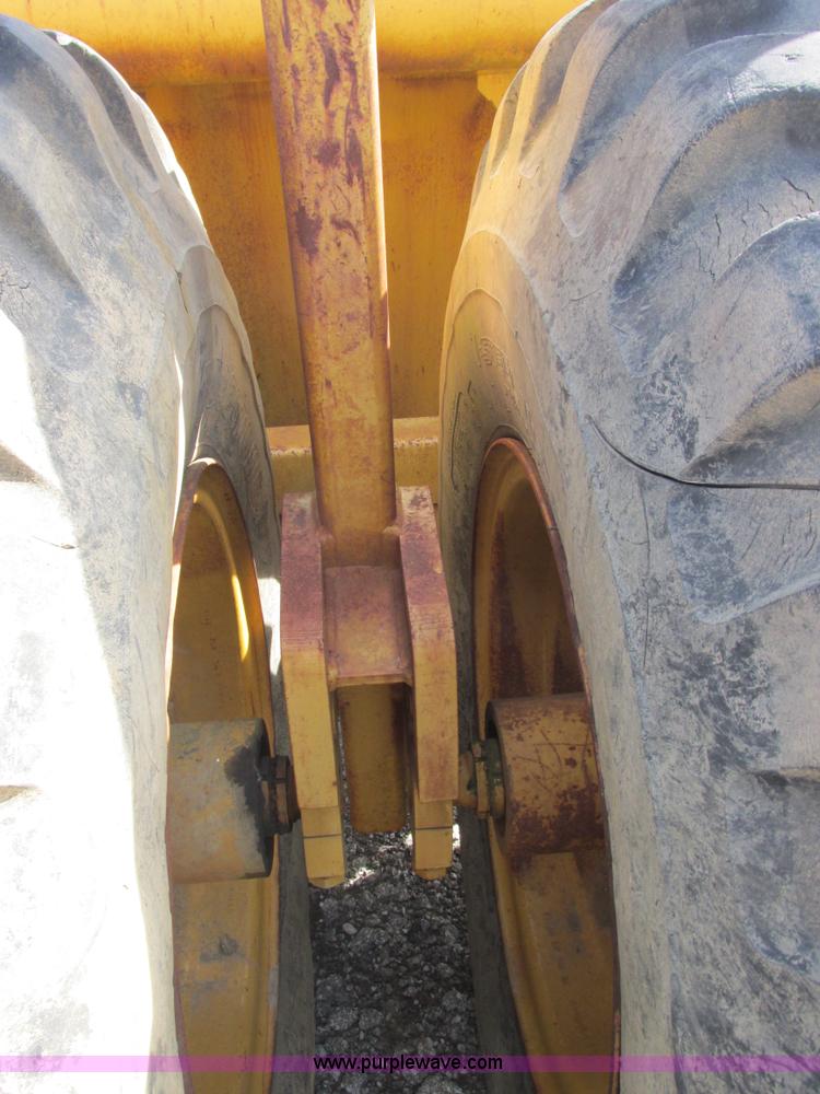 image for item H7712 2001 Reynolds 17E10.5 scraper pan